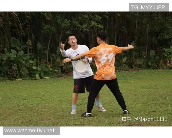 上海飞盘队与深圳飞盘队赛后复盘个人能力分析与战术探讨